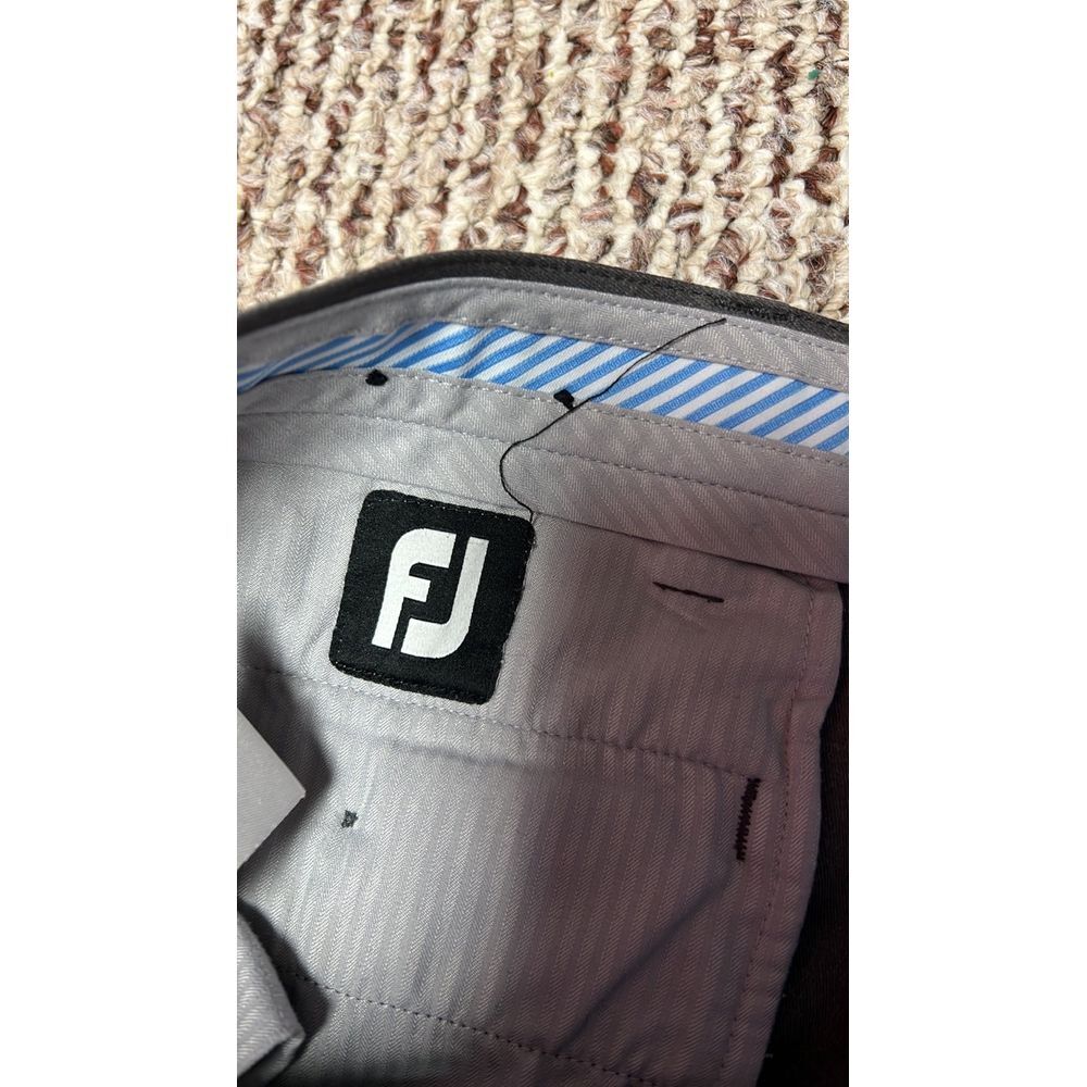 FootJoy‎ - Picture 2 of 9